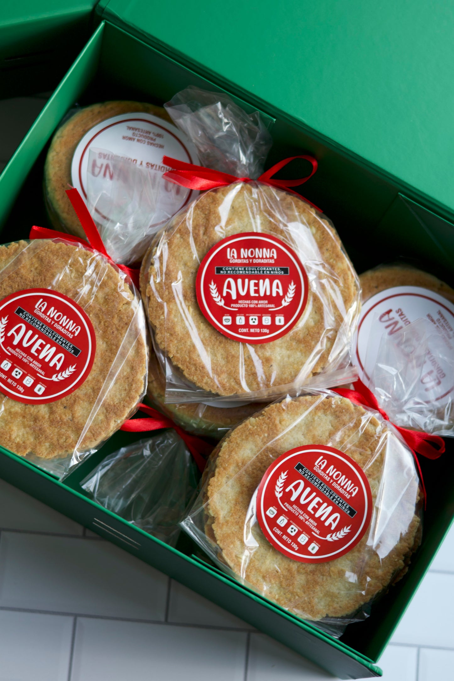 Edición Navideña Premium Mixta Avena 8 G