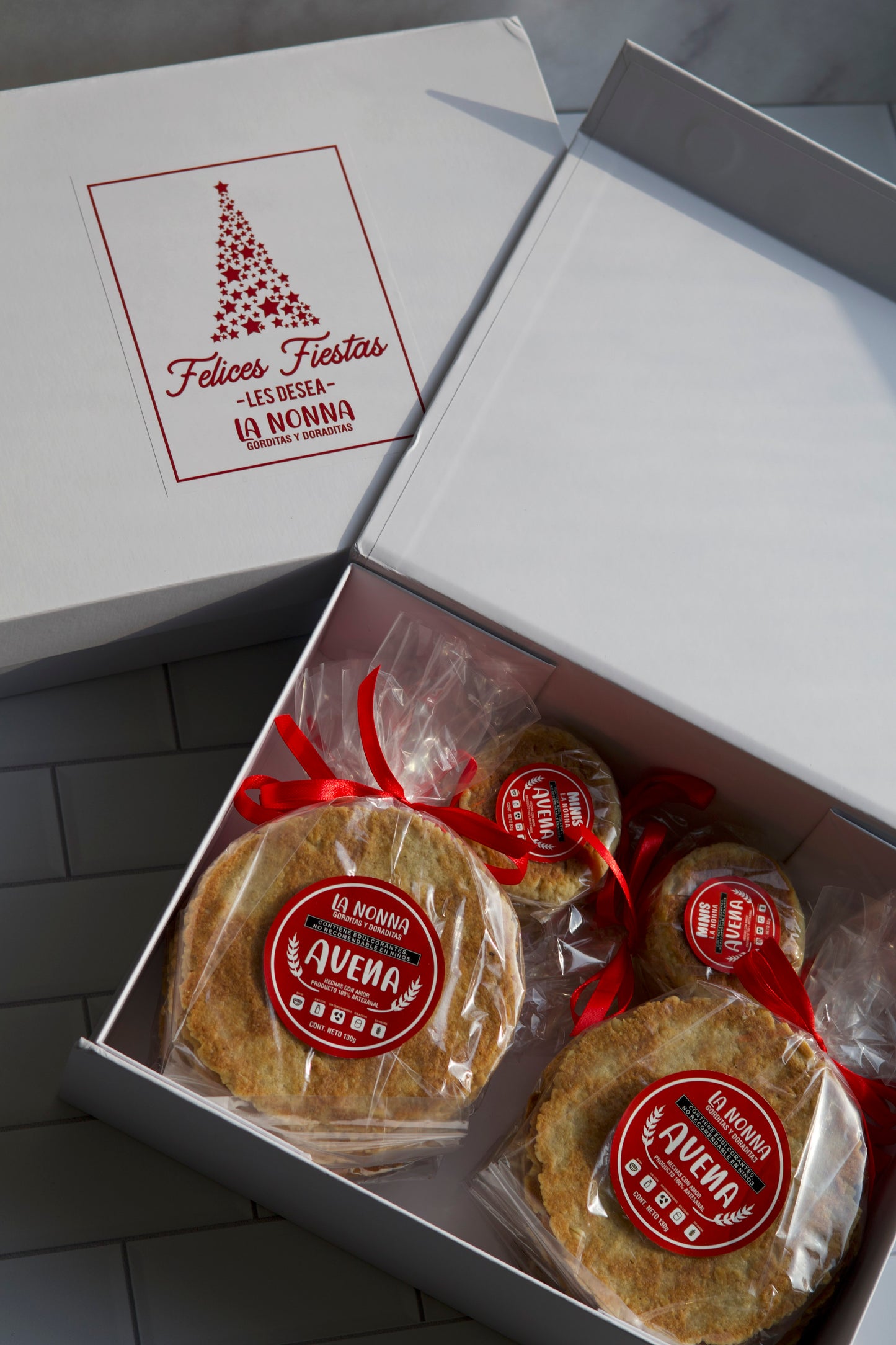 Edición Navideña Premium Mixta Avena 8 D